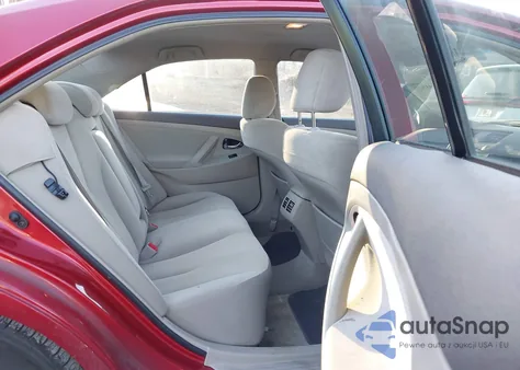 2008 Toyota Camry Hybrid z USA, uszkodzony, nr VIN 4T1BB46K38U044030